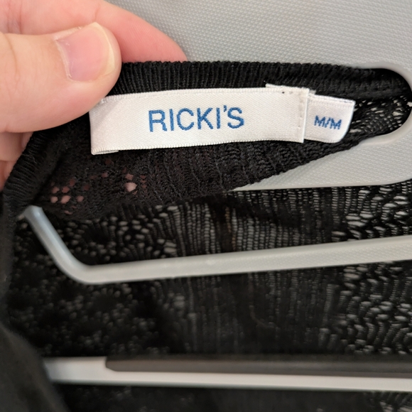 Elegant Black Open-Front Sweater ā US M | Rickiās - Picture 2 of 6